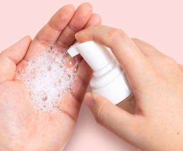 Facial Foam Terbaik Untuk Kulit Wajah Kombinasi
