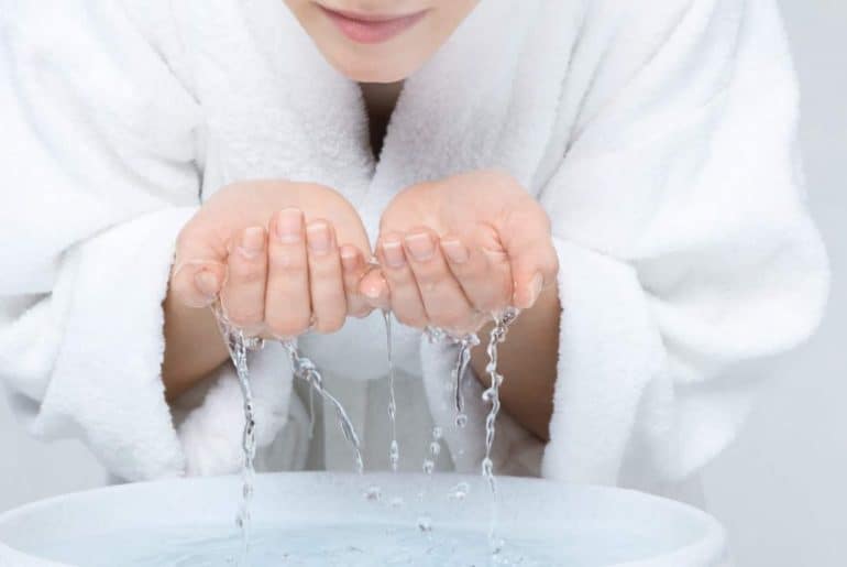 Facial Foam Terbaik Untuk Kulit Sensitif