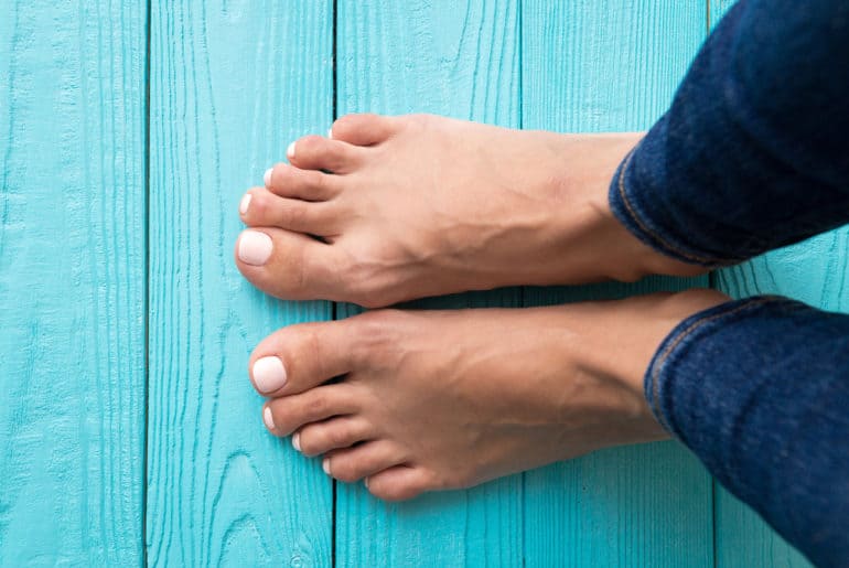 Sandal Terapi Terbaik