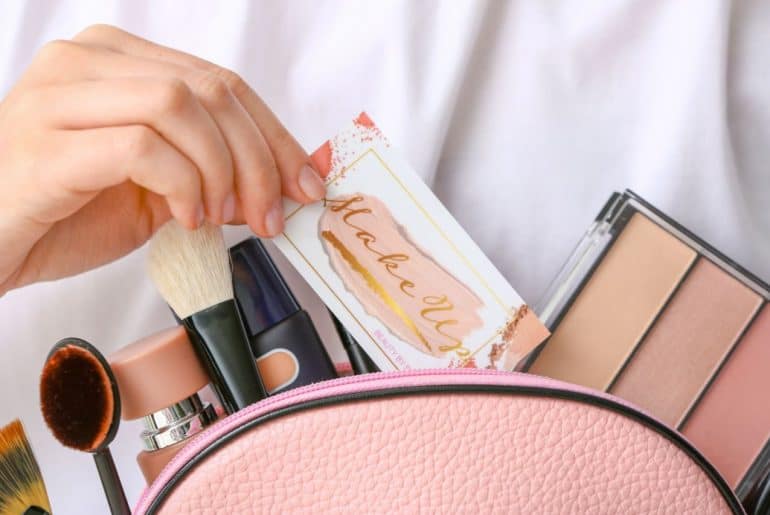 Tas Kosmetik Terbaik