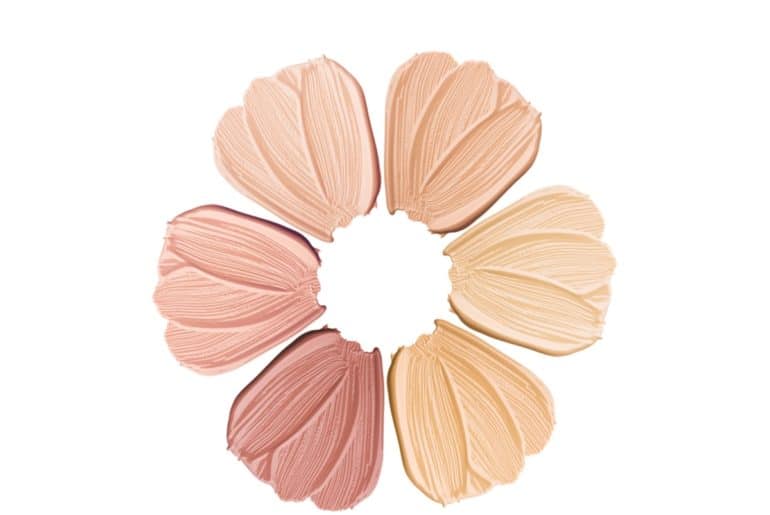 Foundation Terbaik Untuk Kulit Kering