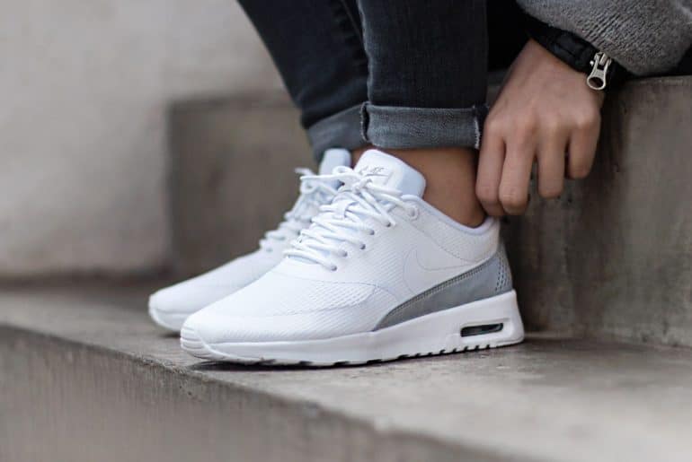 Merk Sepatu Casual Wanita Terbaik