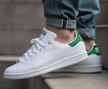 Sepatu Sneaker Pria Terbaik