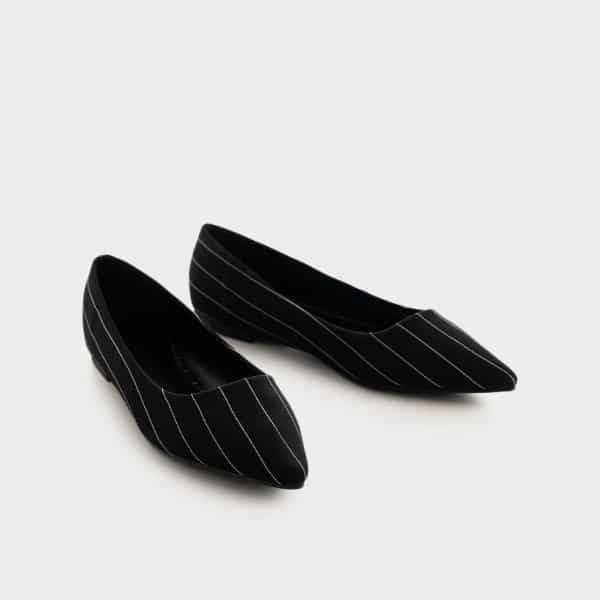 23 Rekomendasi Sepatu Flat Shoes Wanita Hitam Terbaik (Terbaru 2024