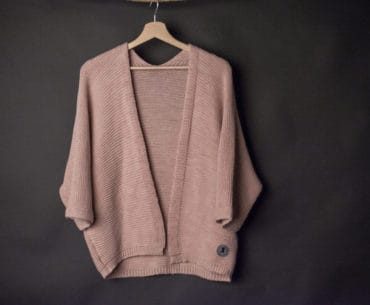 Warna Cardigan Rajut Wanita Terbaik