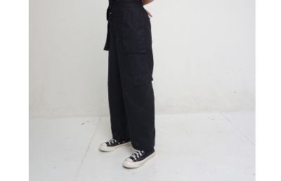 Merk Celana Cargo Wanita Kekinian - Easea Mizoo Cargo Pants Black Celana Cargo Wanita Kekinian - Easea Mizoo Cargo Pants Black
