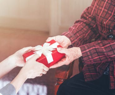 Kado Untuk Nenek