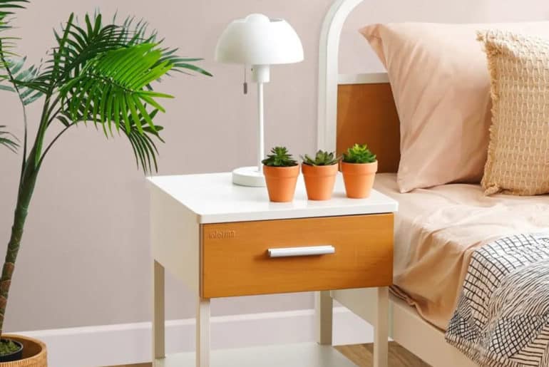 Meja Nakas Minimalis