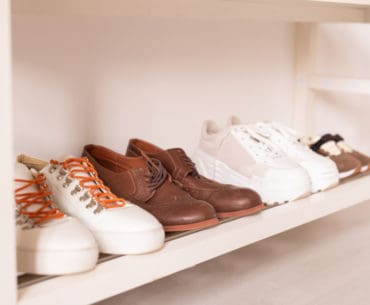 Rak Sepatu Kayu Modern