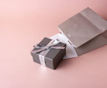 Kado Adik Perempuan