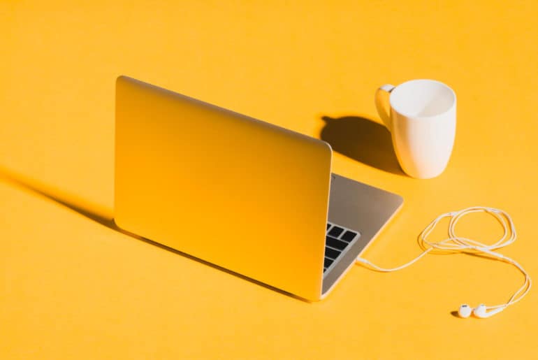 12 Rekomendasi Laptop Ukuran Kecil Terbaik (Terbaru 2025) Laptop Ukuran Kecil