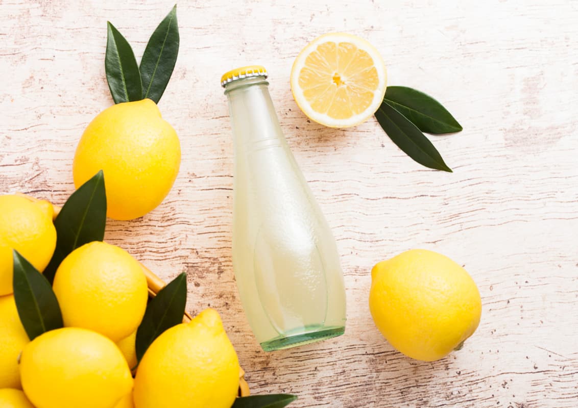Minuman Mengandung Elektrolit Minuman Mengandung Elektrolit