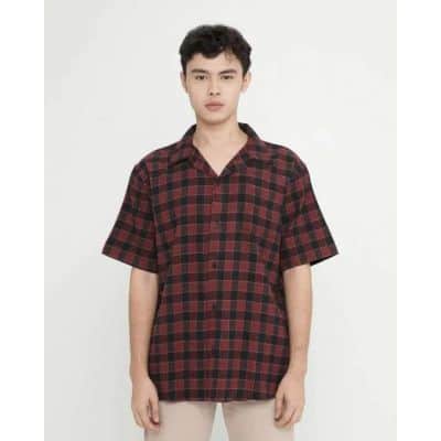Brand Lokal Kemeja Flanel Pria Lengan Panjang Style Keren - Erigo Short Sleeve Flannel Gerlach Red Model Kemeja Flanel Pria Lengan Panjang Keren - Erigo Short Sleeve Flannel Gerlach Red