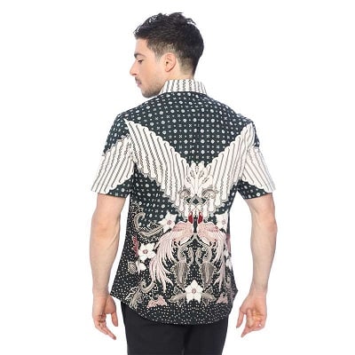 Kemeja Batik Pria Lengan Pendek Ekslusif & Modern - Agrapana Batik Slimfit Labda Model Kemeja Batik Lengan Pendek Mewah & Elegan - Agrapana Batik Slimfit Labda