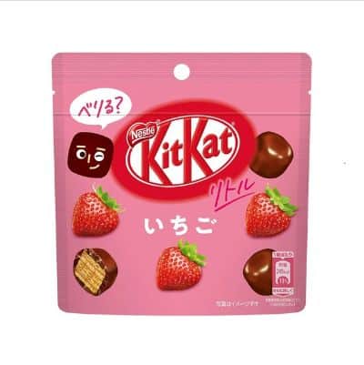Snack Jepang yang dijual di Indonesia - Kitkat Japan Choco Strawberry Pouch Snack Jepang di Indonesia Online - Kitkat Japan Choco Strawberry Pouch