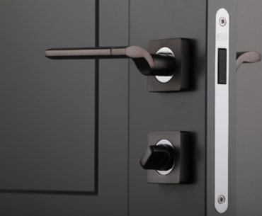Gagang Pintu Panjang Minimalis