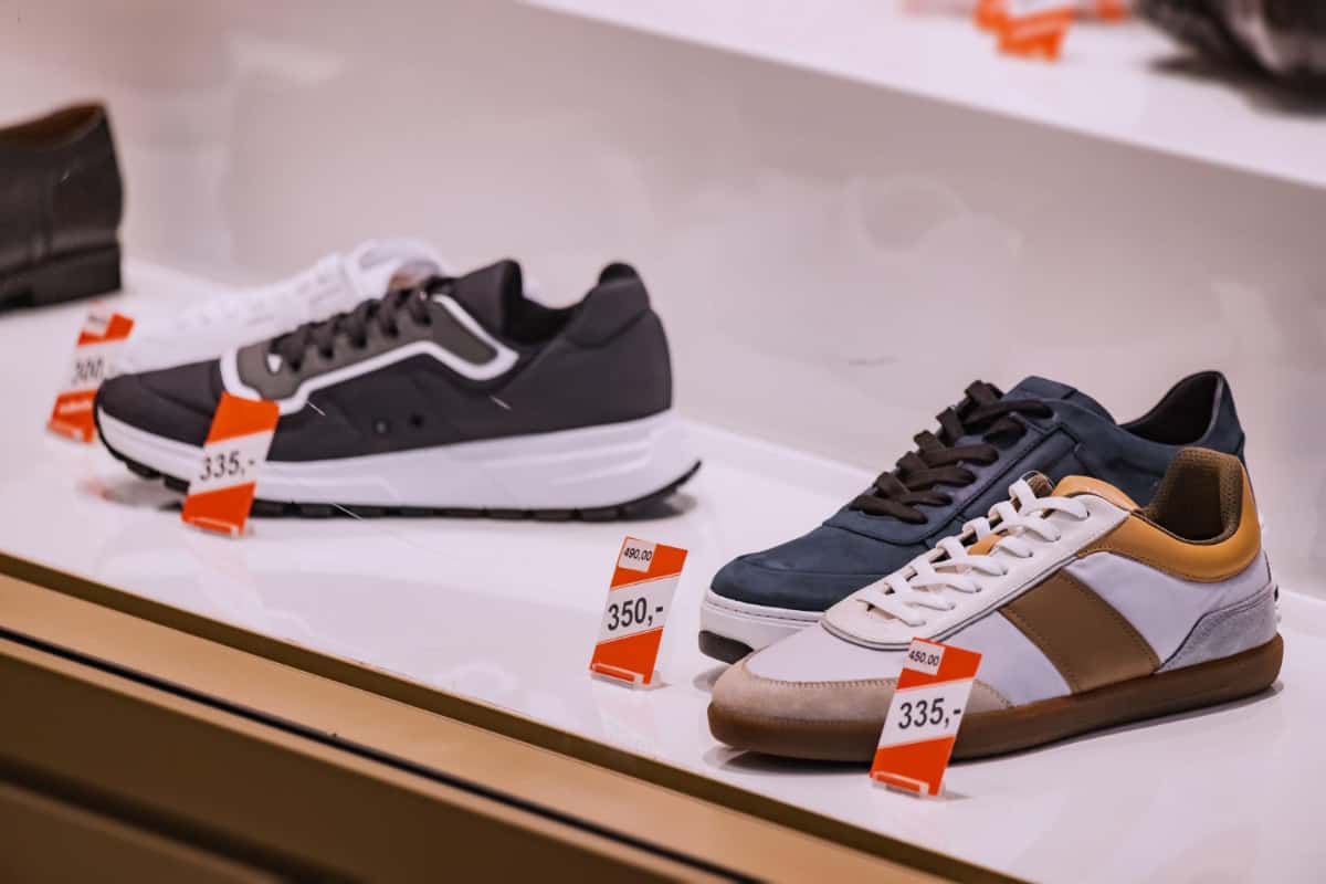 Macam-macam Sepatu Pria Macam-macam Sepatu Pria