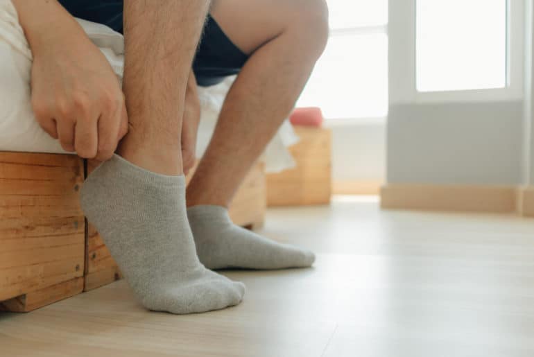Kaos Kaki Pendek Pria