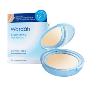 5112 Wardah Lightening Two Way Cake Spf 15 06 Ivory 12g