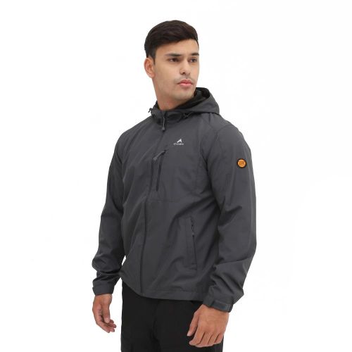 1. EIGER Jaket windproof pria